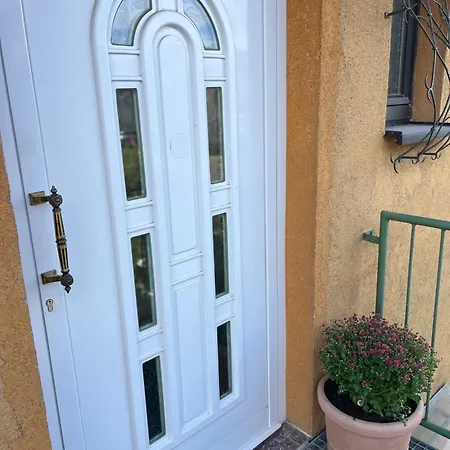 Naehe Mainz- Wohnen Umgeben Von Weinbergen * Stadecken-Elsheim