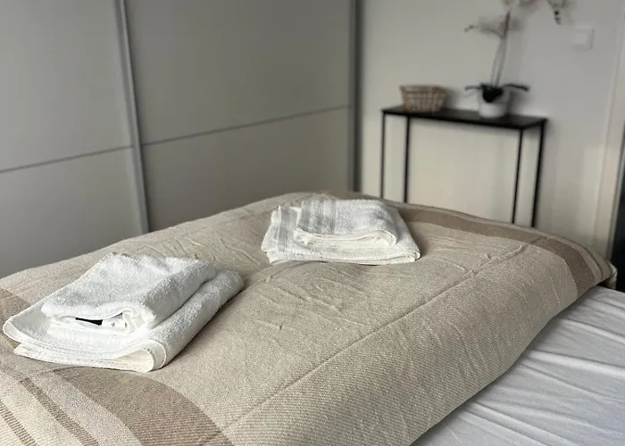 Apartamento Naehe Mainz- Wohnen Umgeben Von Weinbergen Stadecken-Elsheim